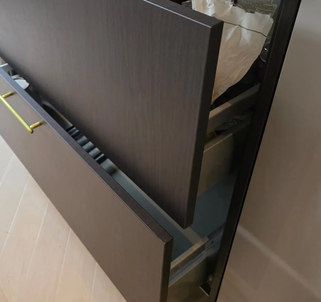 keuken spuiten of wrappen, keuken wrap, keukenwrap, voordelen, nadelen, spuiten, inspiratie, signklus